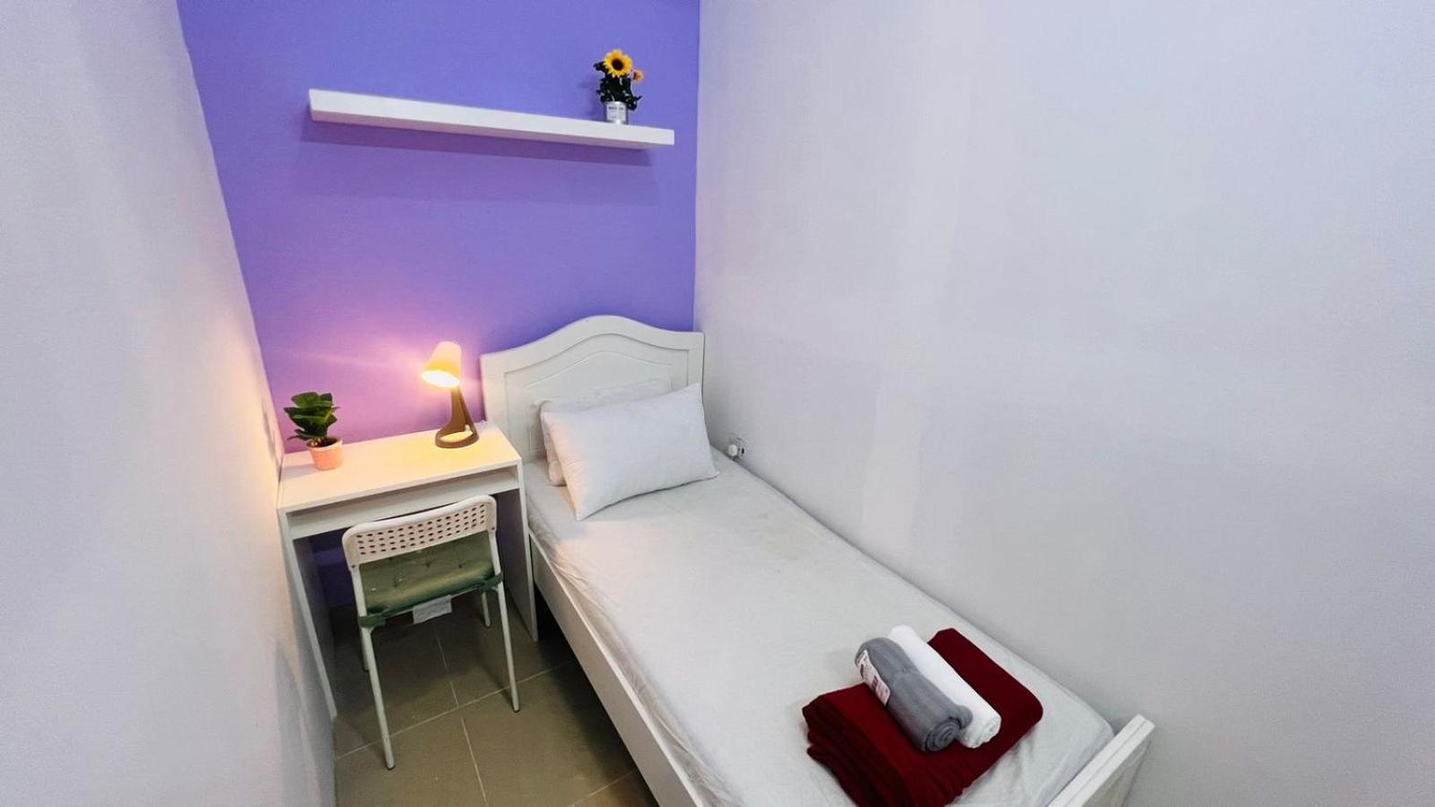Seperate Partition In Tecom / Barsha Heights Homestay *
